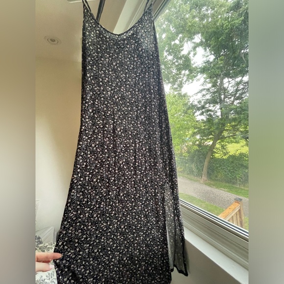 LONG SUMMER TANK DRESS WITH SLIDE SLIT - Picture 2 of 3